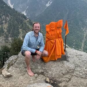 Meet your Posher, Alex